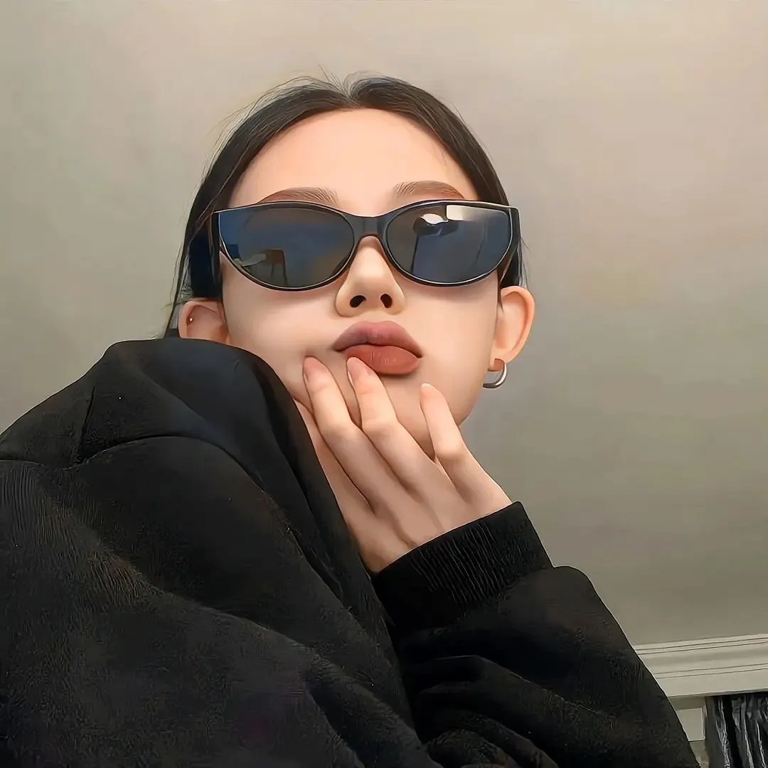 离开后她的世界就此坍塌